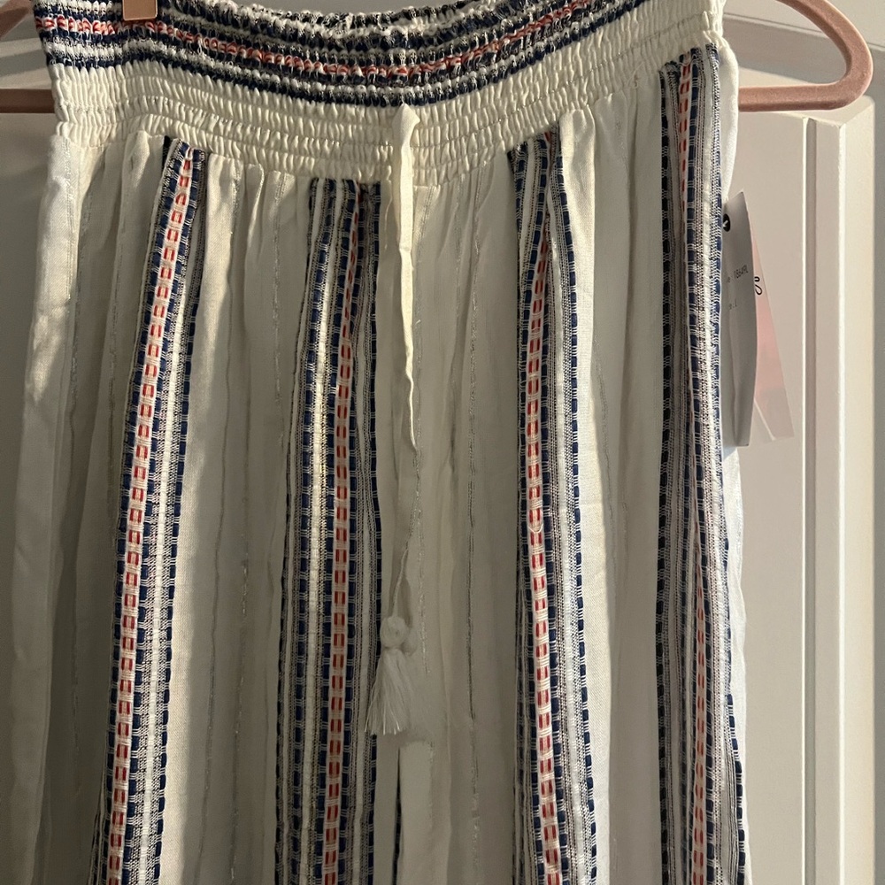 Striped White Maxi flowey pants